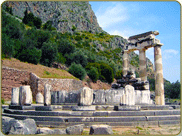 Tholos, Delphi